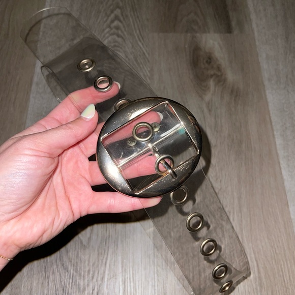 Clear Wide Belt with Gold Buckle - Picture 4 of 4